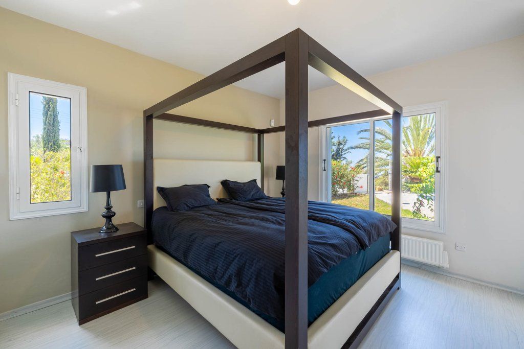 Flat in Paphos, Cyprus, 200 m² - picture 10