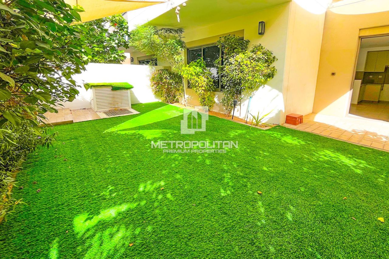 Maison urbaine à Dubaï, EAU, 201 m² - image 1