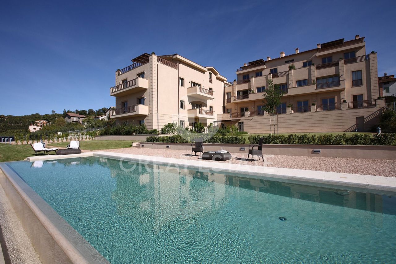 Apartamento San Casciano dei Bagni, Italia, 115.3 m² - imagen 2