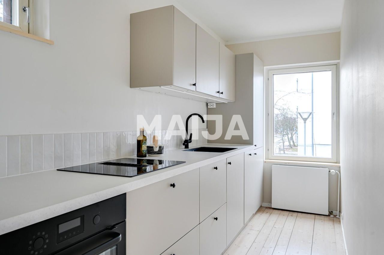 Apartment in Jarvenpaa, Finland, 52 m² - picture 1