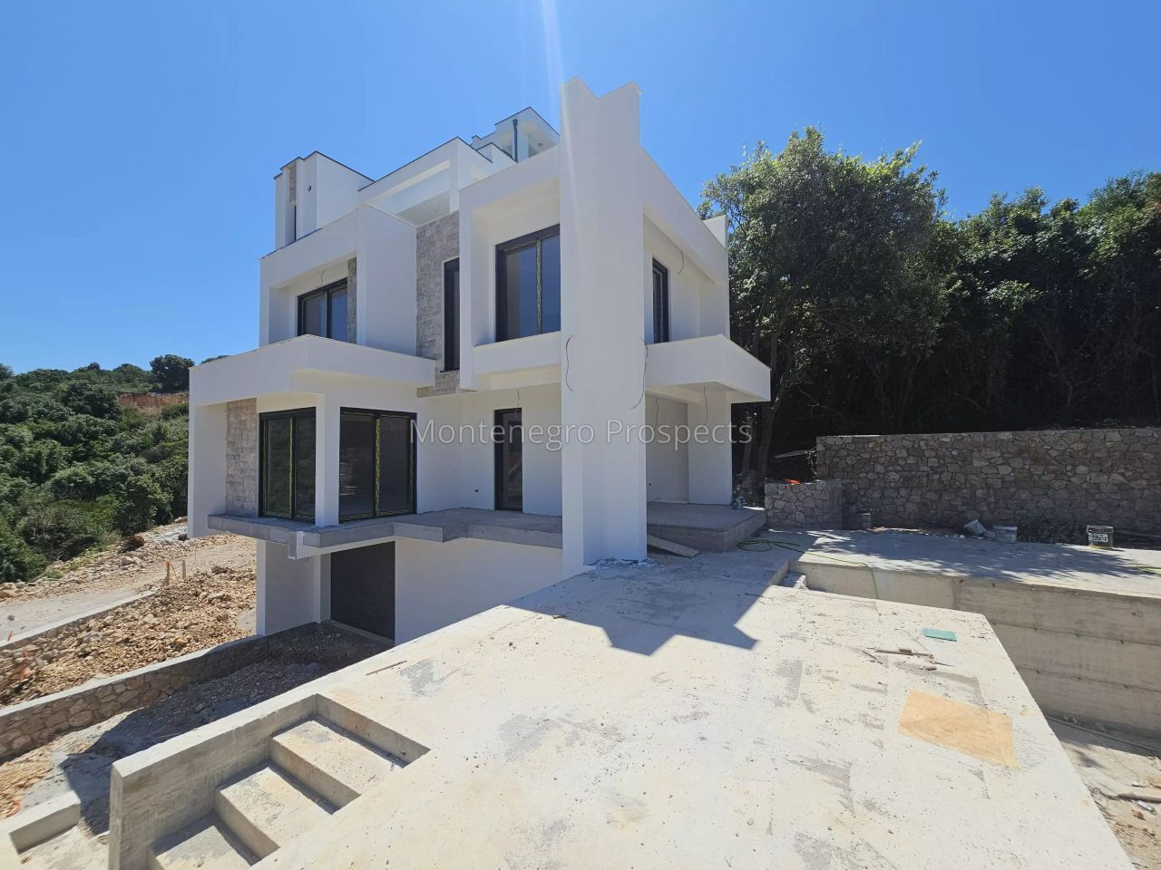 Villa in Utjeha, Montenegro, 305 m² - Foto 1