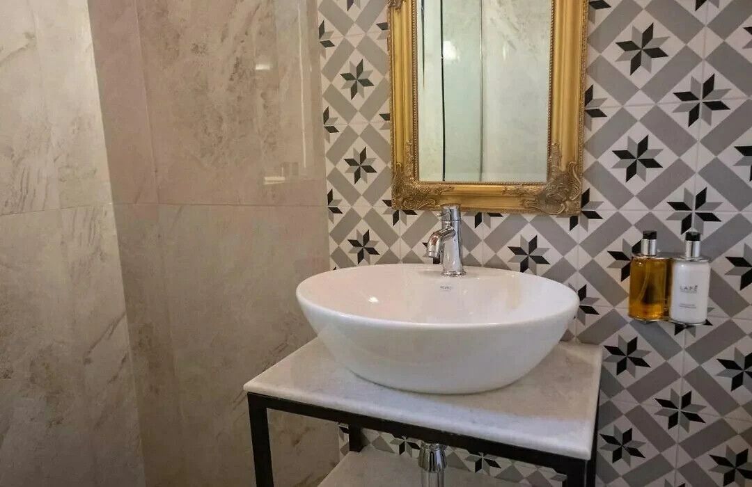 Casa lucrativa en Atenas, Grecia, 265 m² - imagen 2