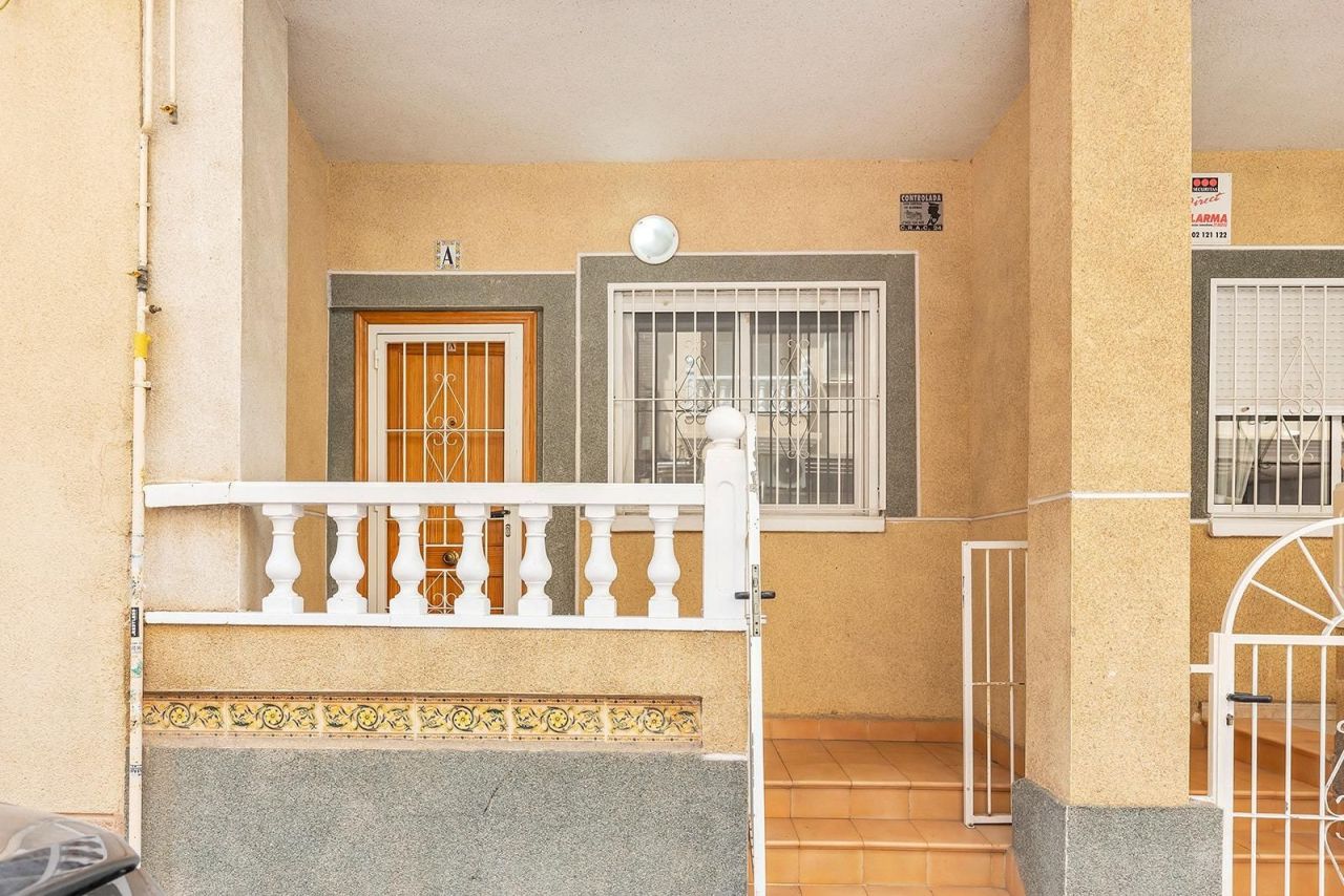 Piso en Torrevieja, España, 71 m² - imagen 5