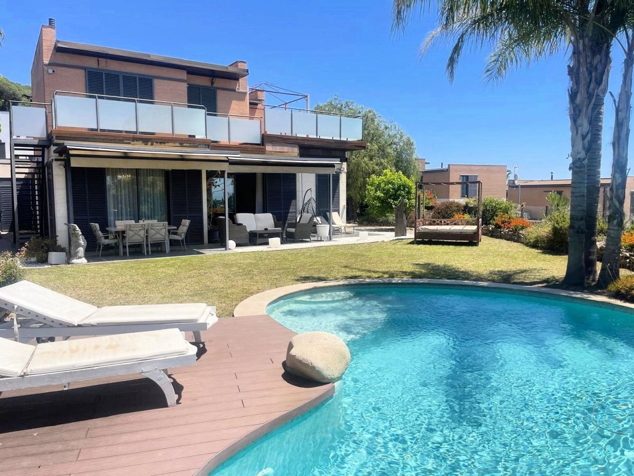Maison à Sant Andreu, Espagne, 244 m² - image 1