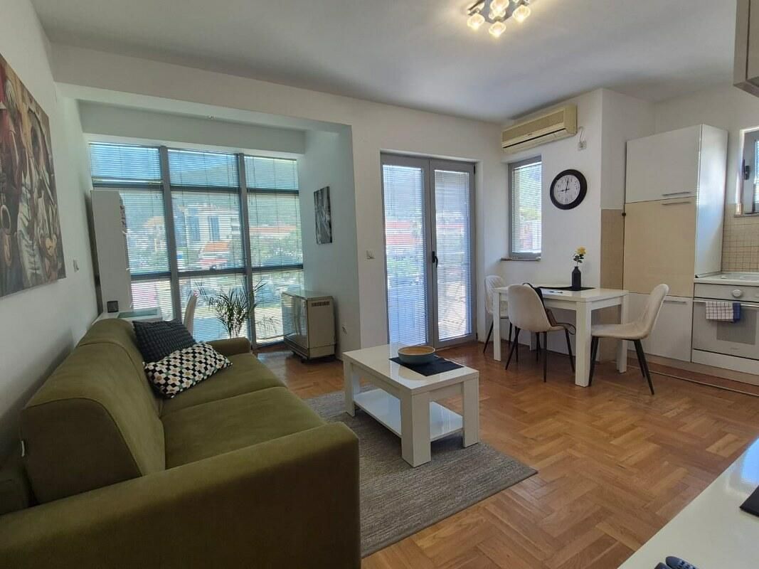 Flat in Budva, Montenegro, 41 m² - picture 1