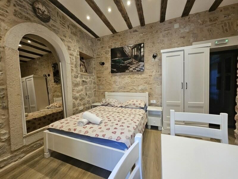 Flat in Kotor, Montenegro, 16 m² - picture 3