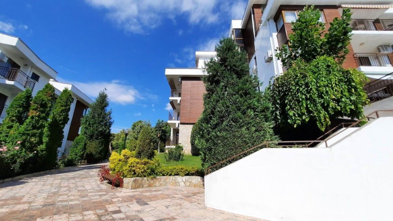 Appartement en Élénite, Bulgarie, 151 m² - image 1