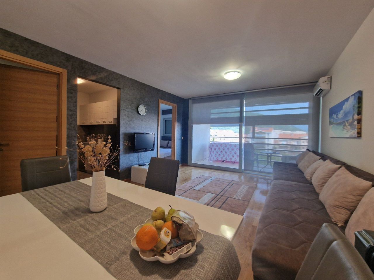 Apartment in Budva, Montenegro, 54 m² - Foto 1