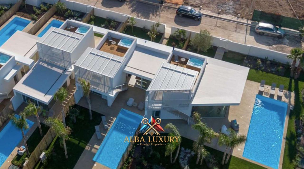 Villa in Ragusa, Italien, 80 m² - Foto 1