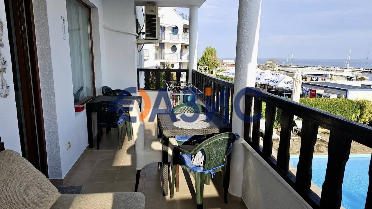 Apartamento en Sveti Vlas, Bulgaria, 130 m² - imagen 1