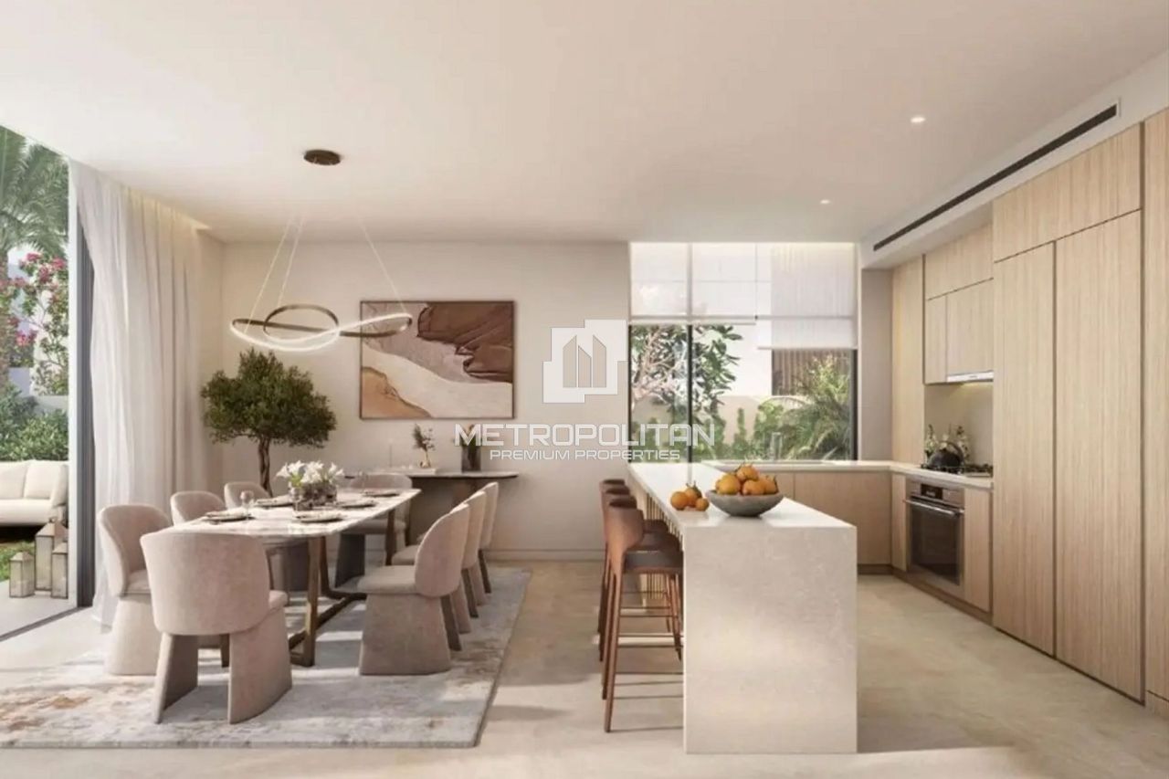 Villa in Dubai, UAE, 335 m² - picture 1