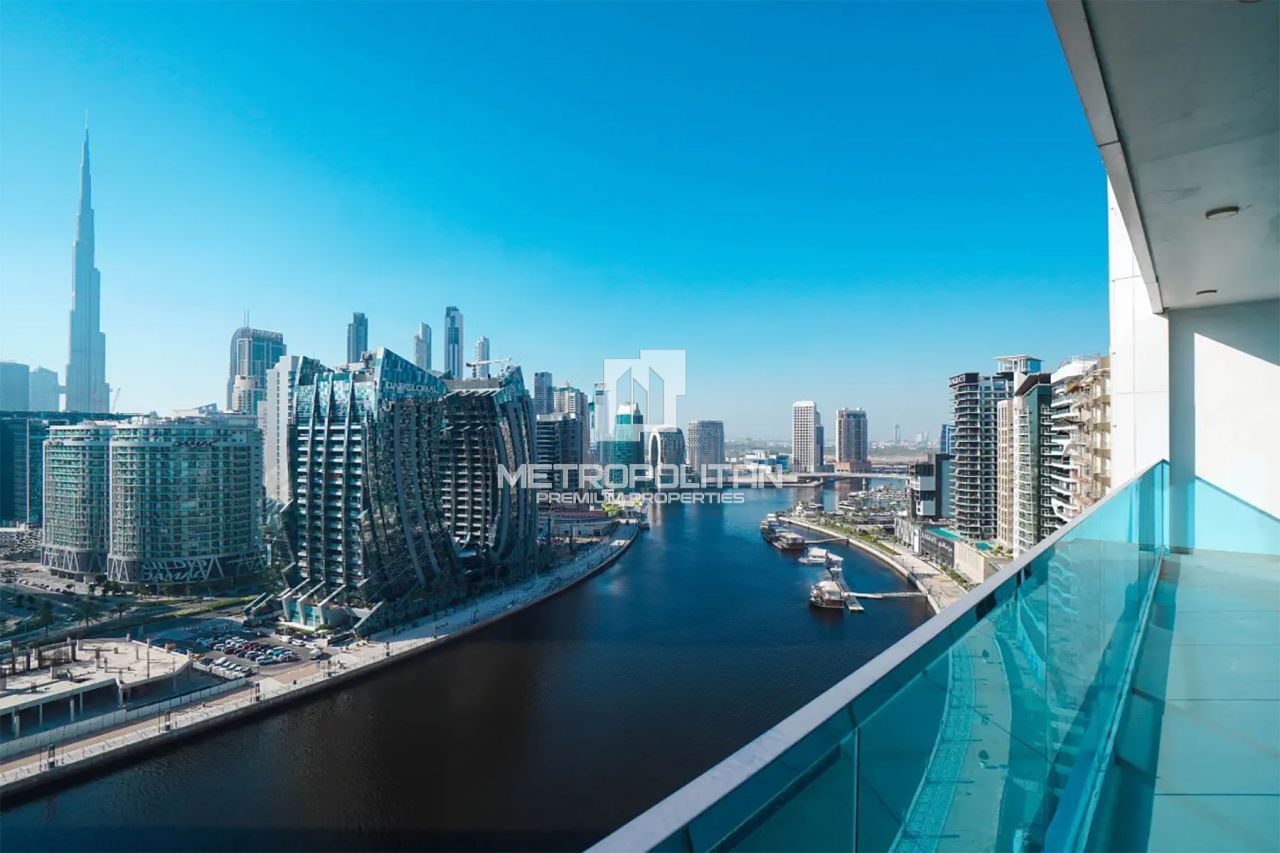 Apartment in Dubai, UAE, 133 m² - picture 1