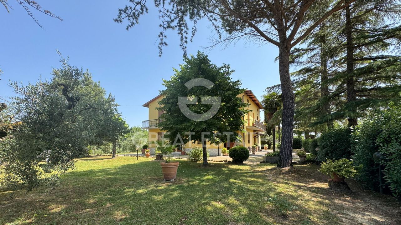 Villa in Chiusi, Italien, 418.95 m² - Foto 5