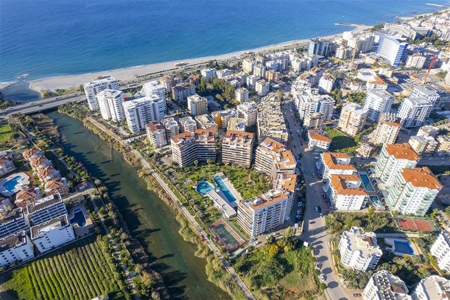 Flat in Alanya, Turkey, 115 m² - picture 1