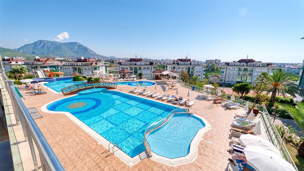 Ático en Alanya, Turquia, 201 m² - imagen 1