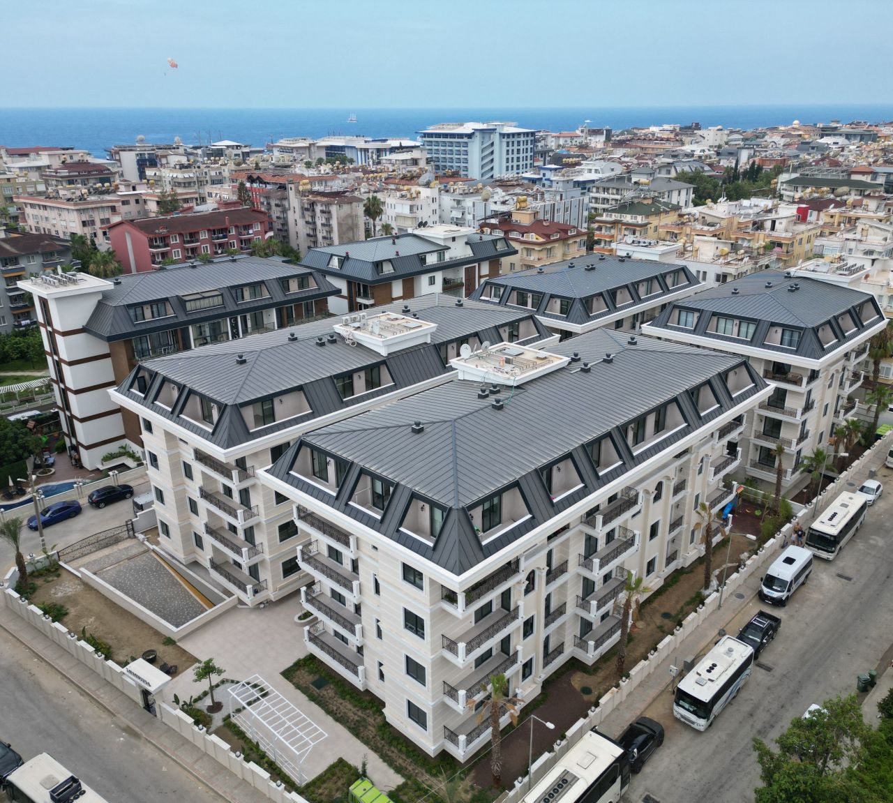 Flat in Alanya, Turkey, 51 m² - picture 1