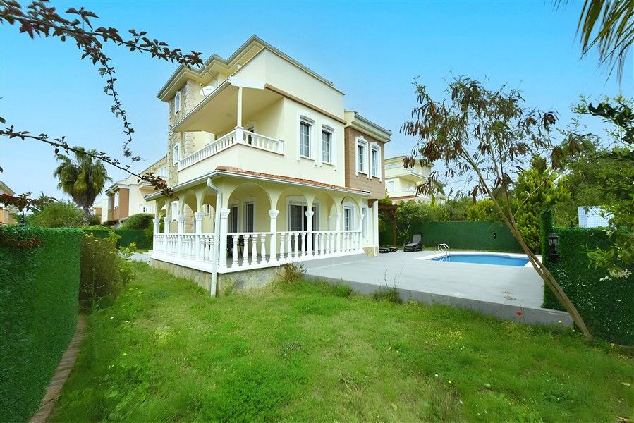 Villa in Avsallar, Türkei, 290 m² - Foto 2