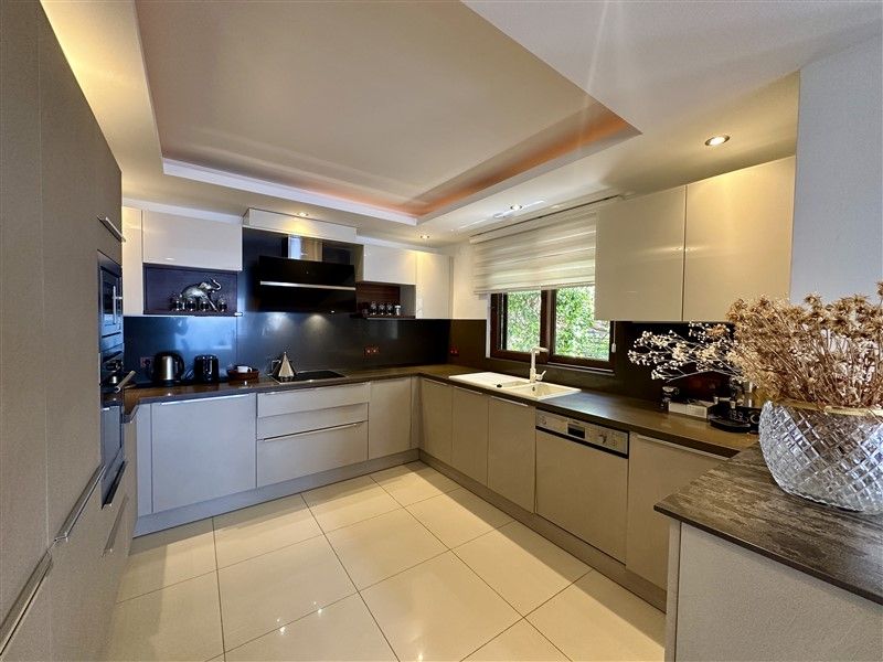 Villa a Alanya, Turchia, 251 m² - foto 14