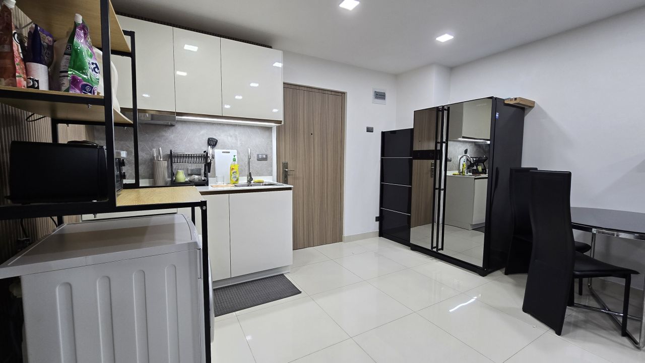 Flat in Pratamnak, Thailand, 45 m² - picture 4