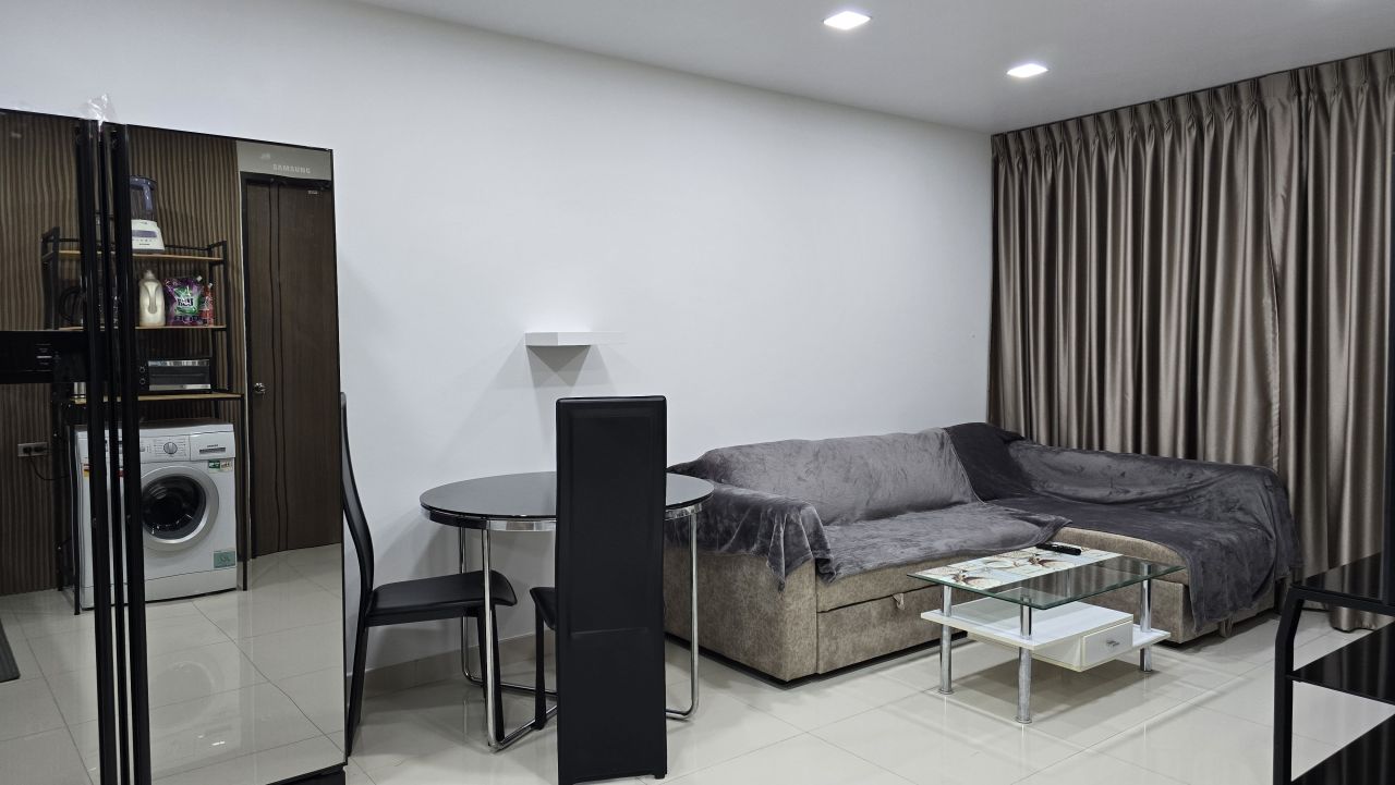 Flat in Pratamnak, Thailand, 45 m² - picture 5