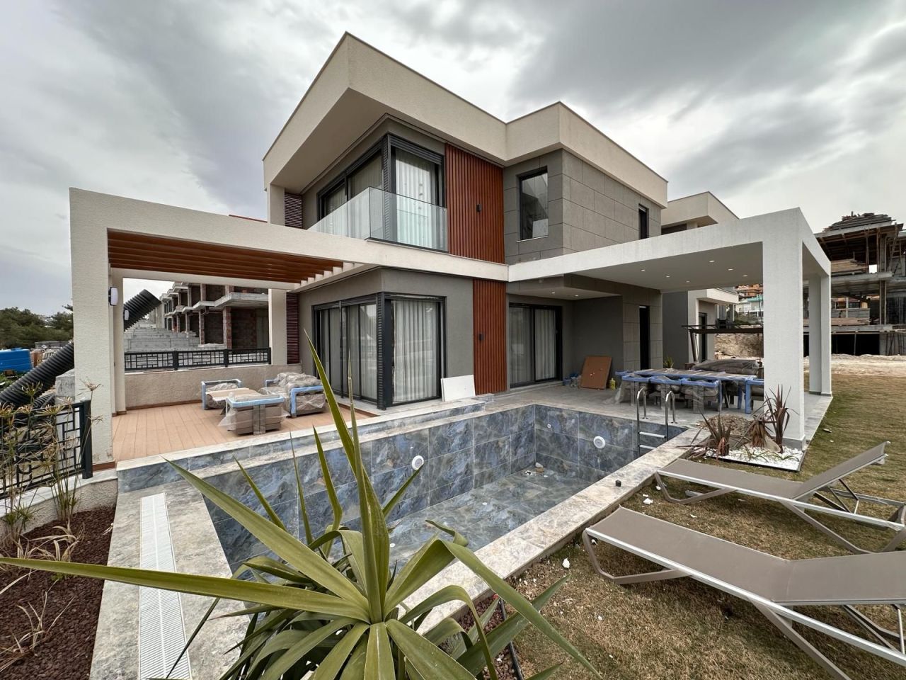 Villa à Kusadasi, Turquie, 300 m² - image 1