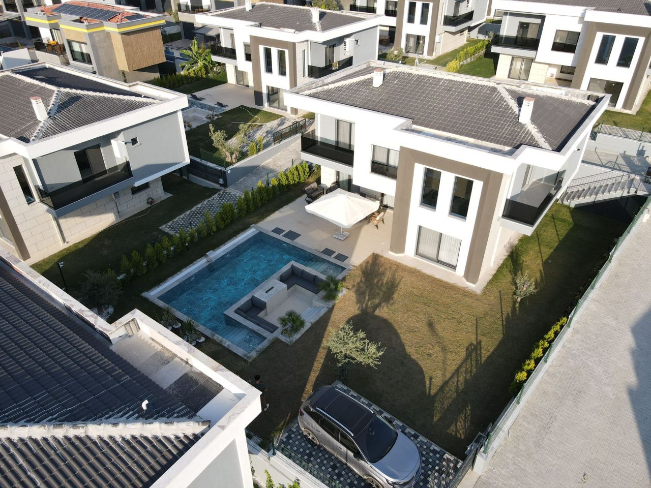 Villa in Kusadasi, Turkey, 200 m² - picture 2