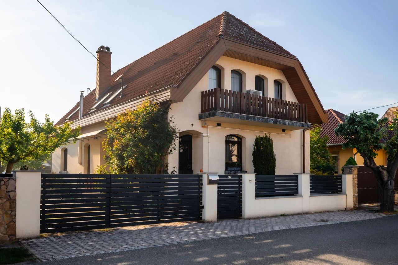 Casa a Budapest, Ungheria, 240 m² - foto 3