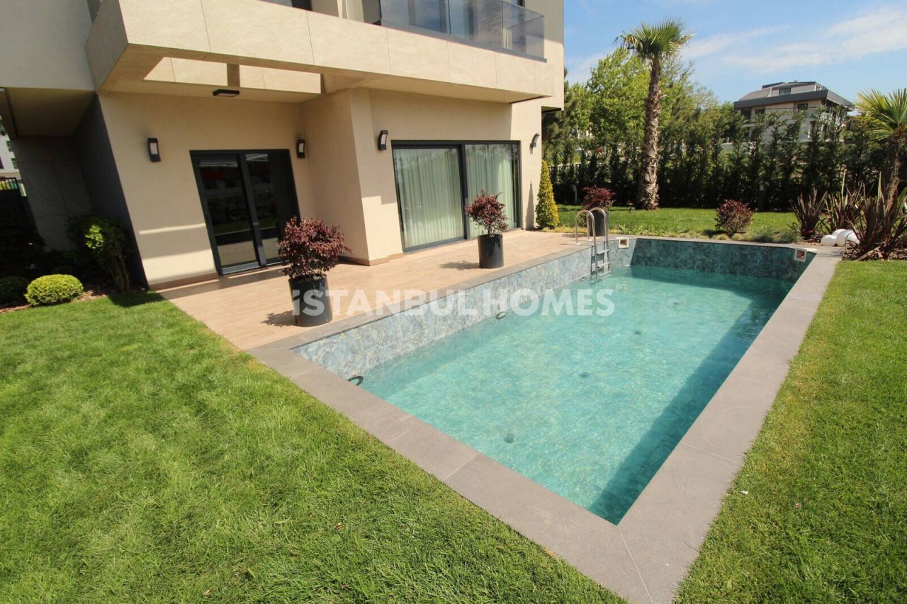 Villa à Beylikdüzü, Turquie, 290 m² - image 3