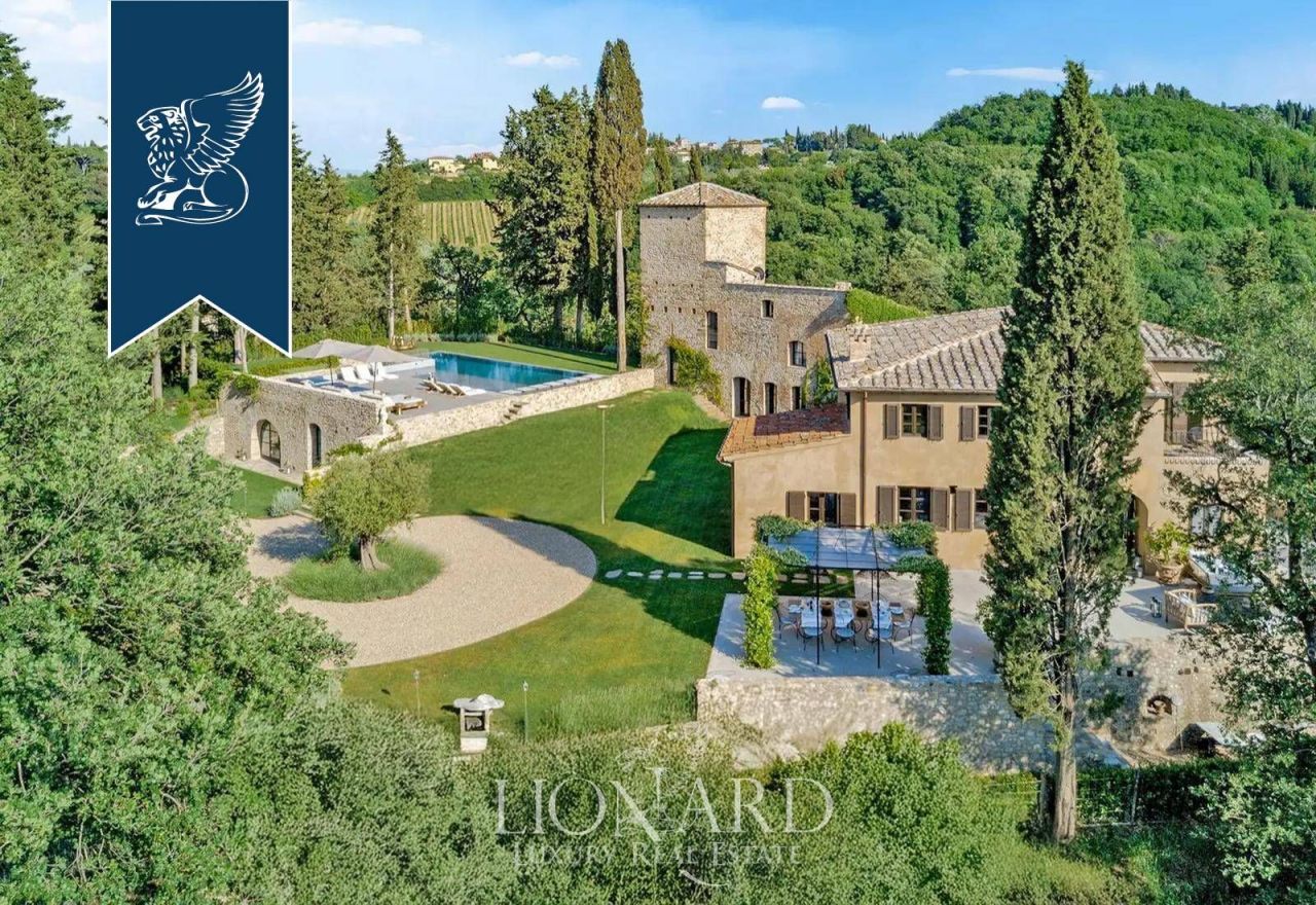 Villa in Florence, Italy, 700 m² - picture 1