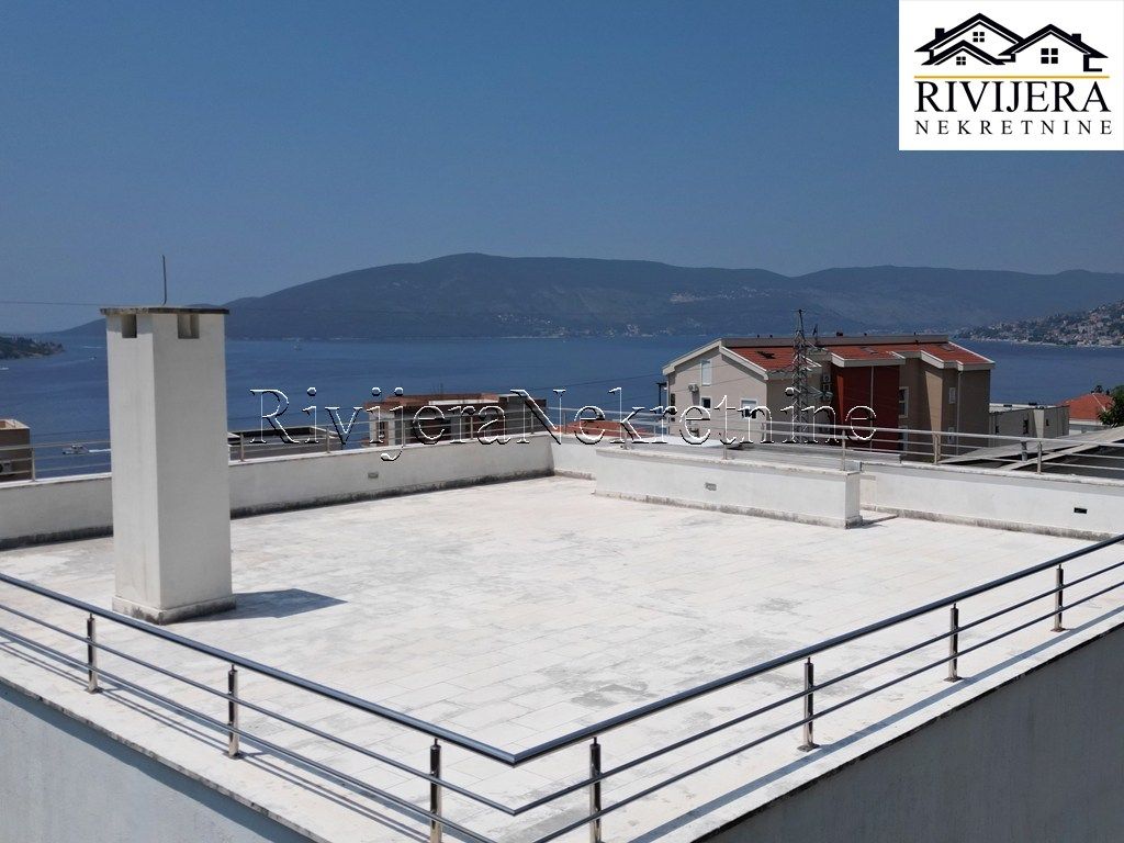Villa in Herceg-Novi, Montenegro, 267 m² - Foto 2