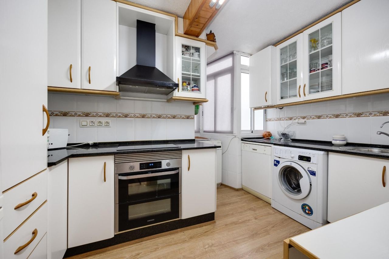 Piso en Torrevieja, España, 89 m² - imagen 4