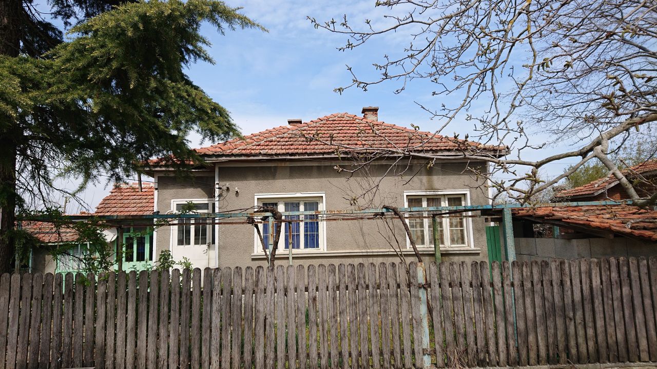 House in Byala, Bulgaria, 120 m² - picture 1