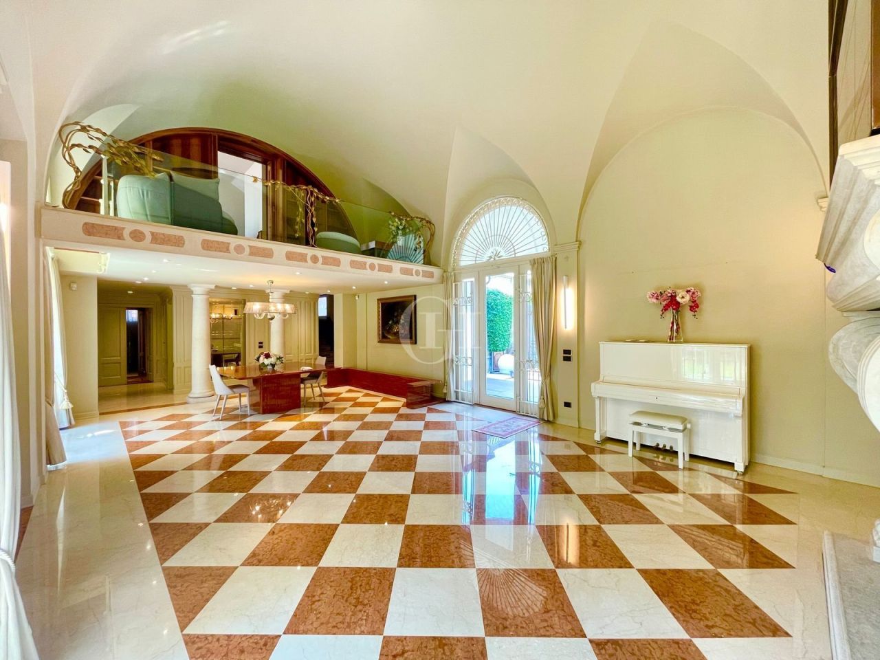 Villa par le Lac d'Iseo, Italie, 728 m² - image 4