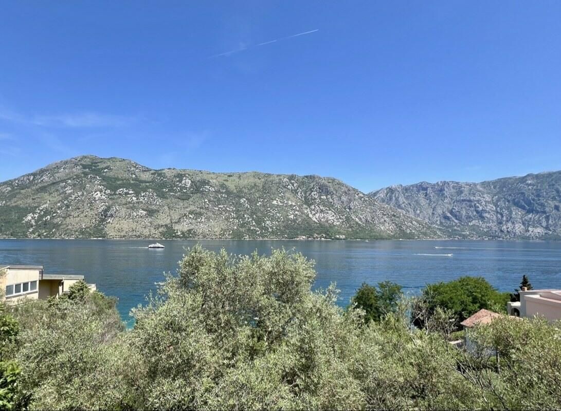 Haus in Stoliw, Montenegro, 495 m² - Foto 2