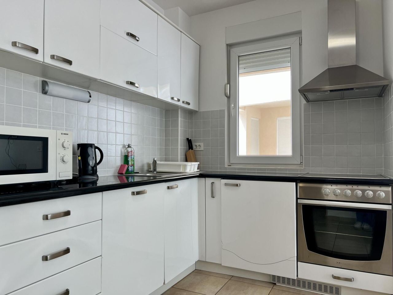 Flat in Muo, Montenegro, 55 m² - picture 12