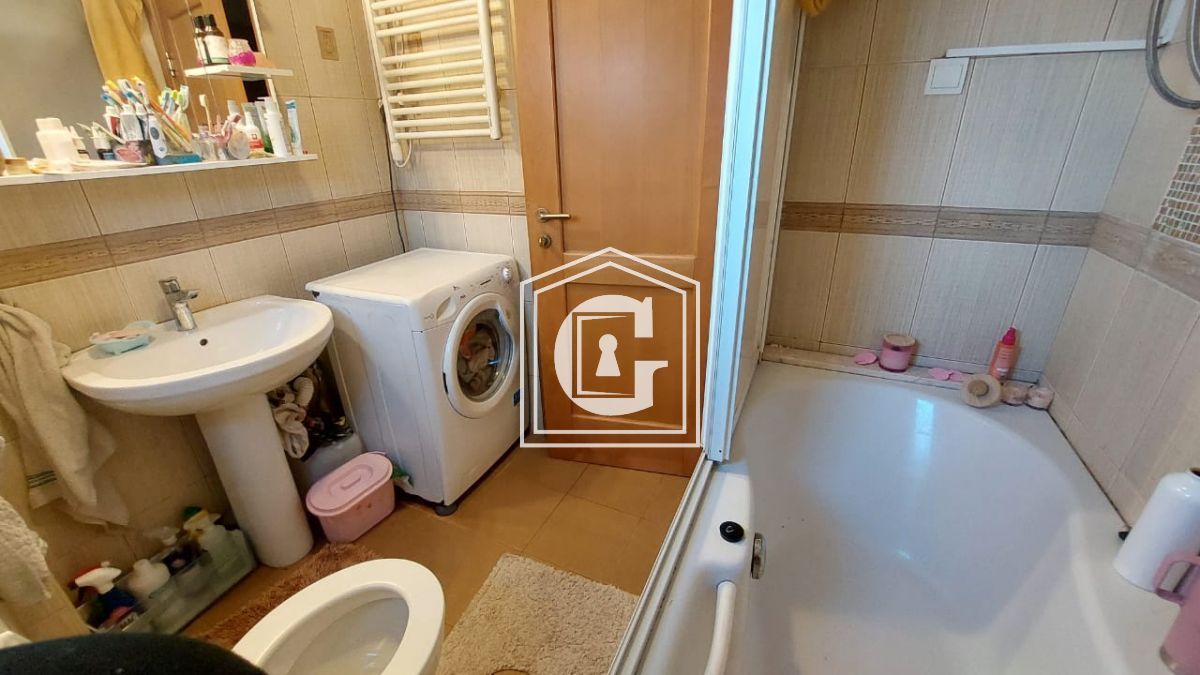 Apartment in Budva, Montenegro, 135 m² - picture 3