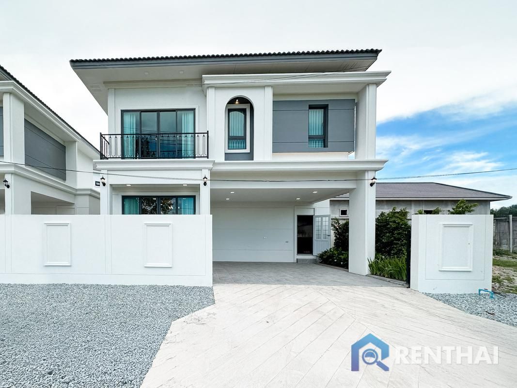 Casa en Pattaya, Tailandia, 208 m² - imagen 1