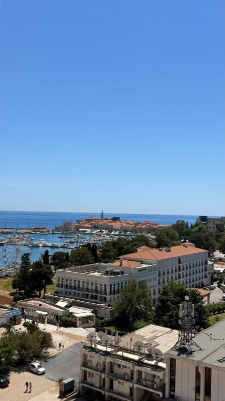Piso en Budva, Montenegro, 51 m² - imagen 1