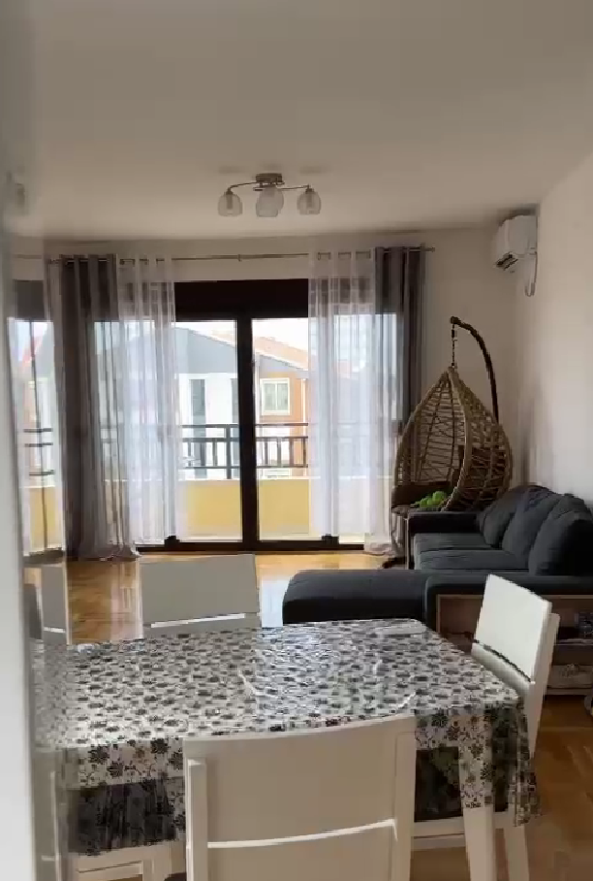 Appartement Podmaine, Monténégro, 75 m² - image 1
