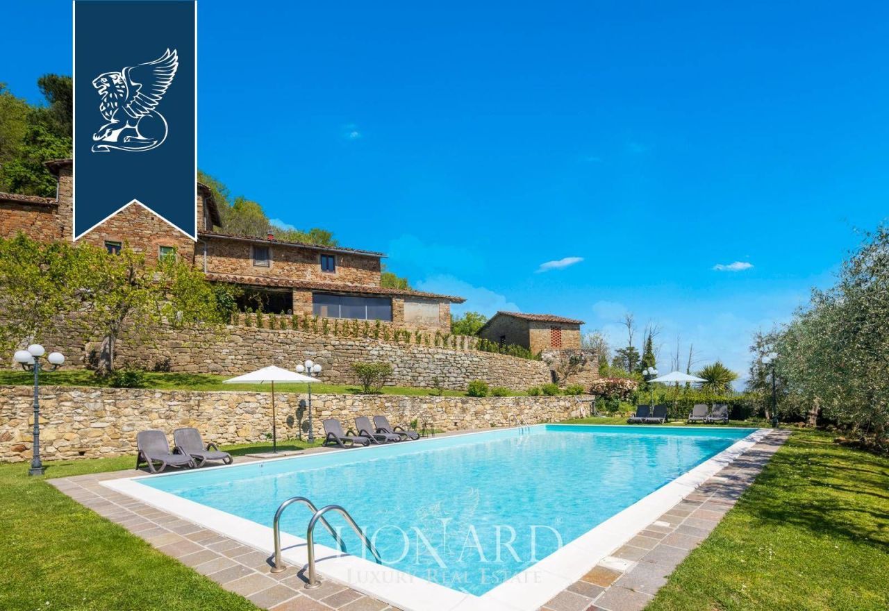Ferme à Greve in Chianti, Italie, 1 900 m² - image 2