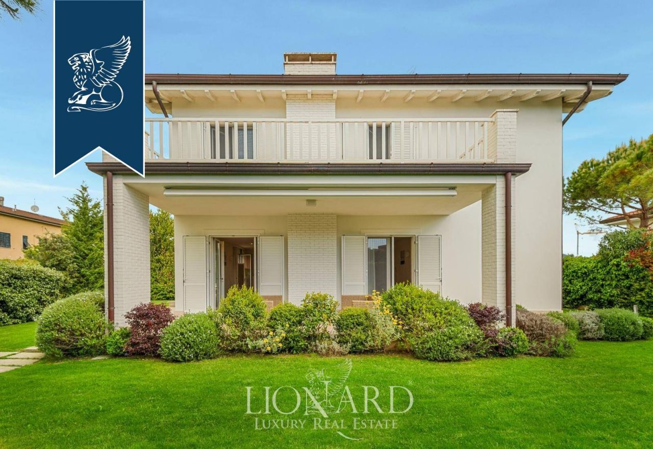 Villa a Forte dei Marmi, Italia, 250 m² - foto 2