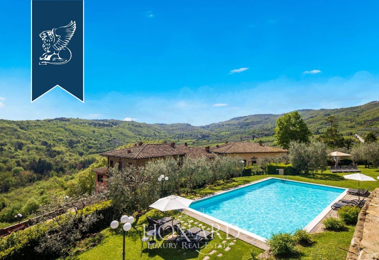Ferme à Greve in Chianti, Italie, 1 900 m² - image 4