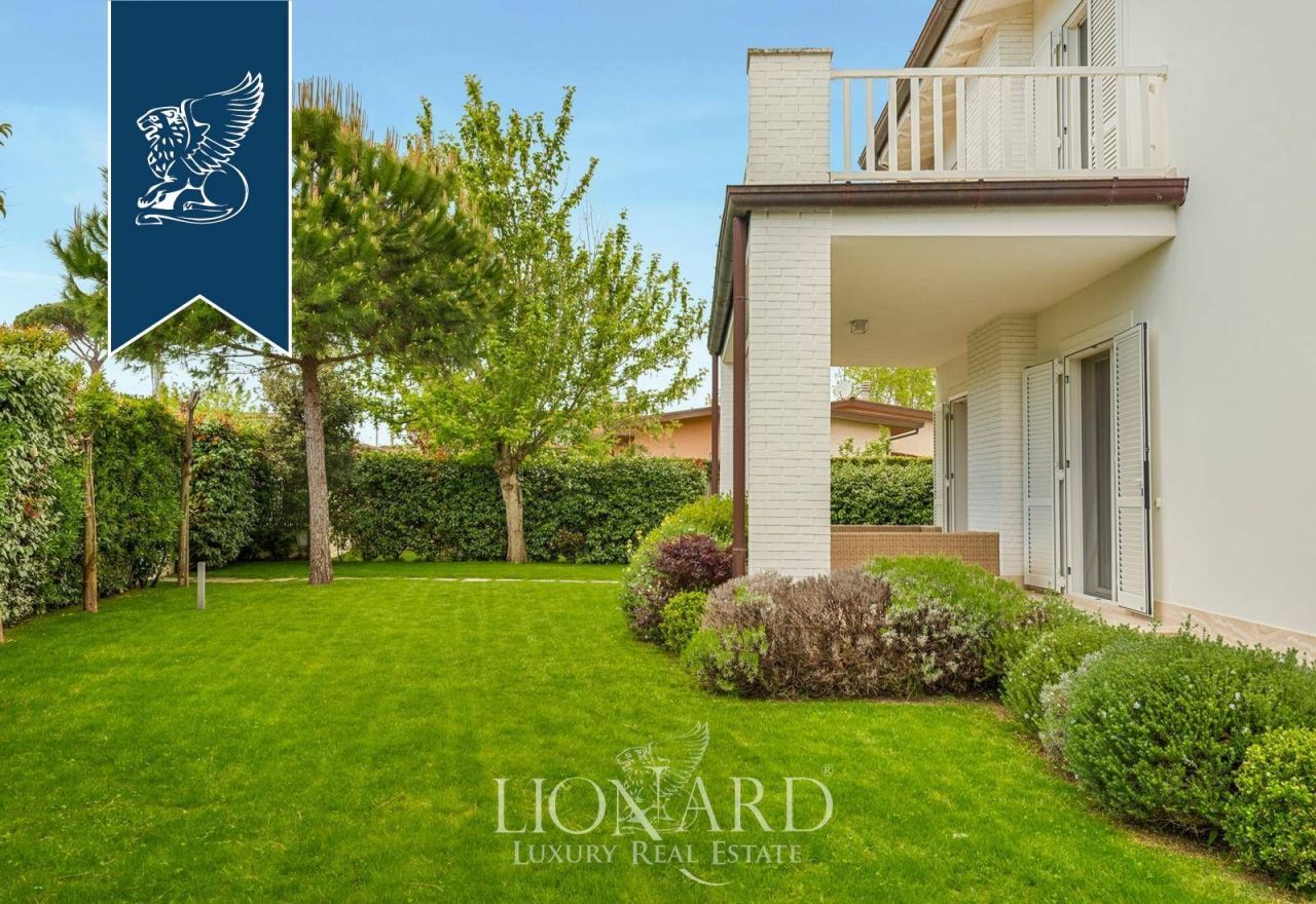 Villa a Forte dei Marmi, Italia, 250 m² - foto 5