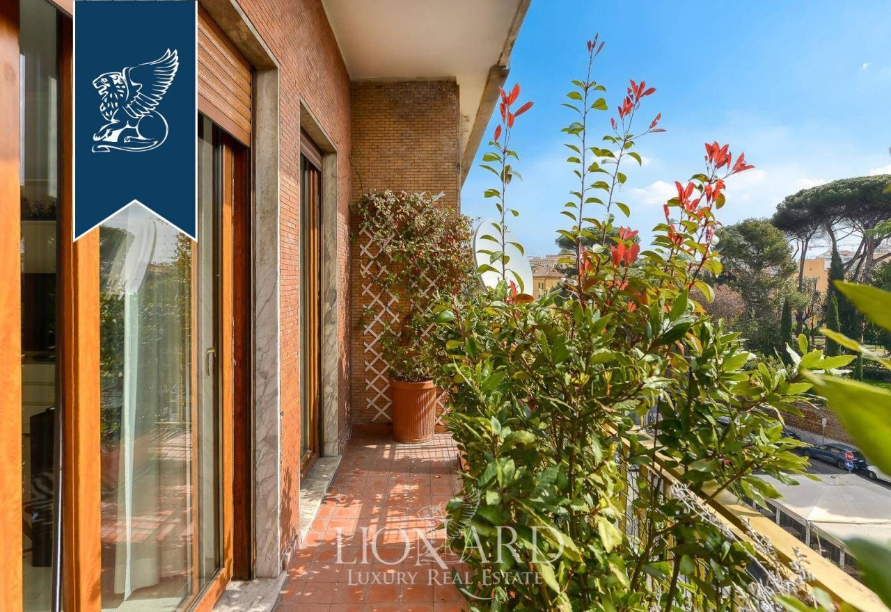 Apartment in Rome, Italy, 310 m² - picture 7