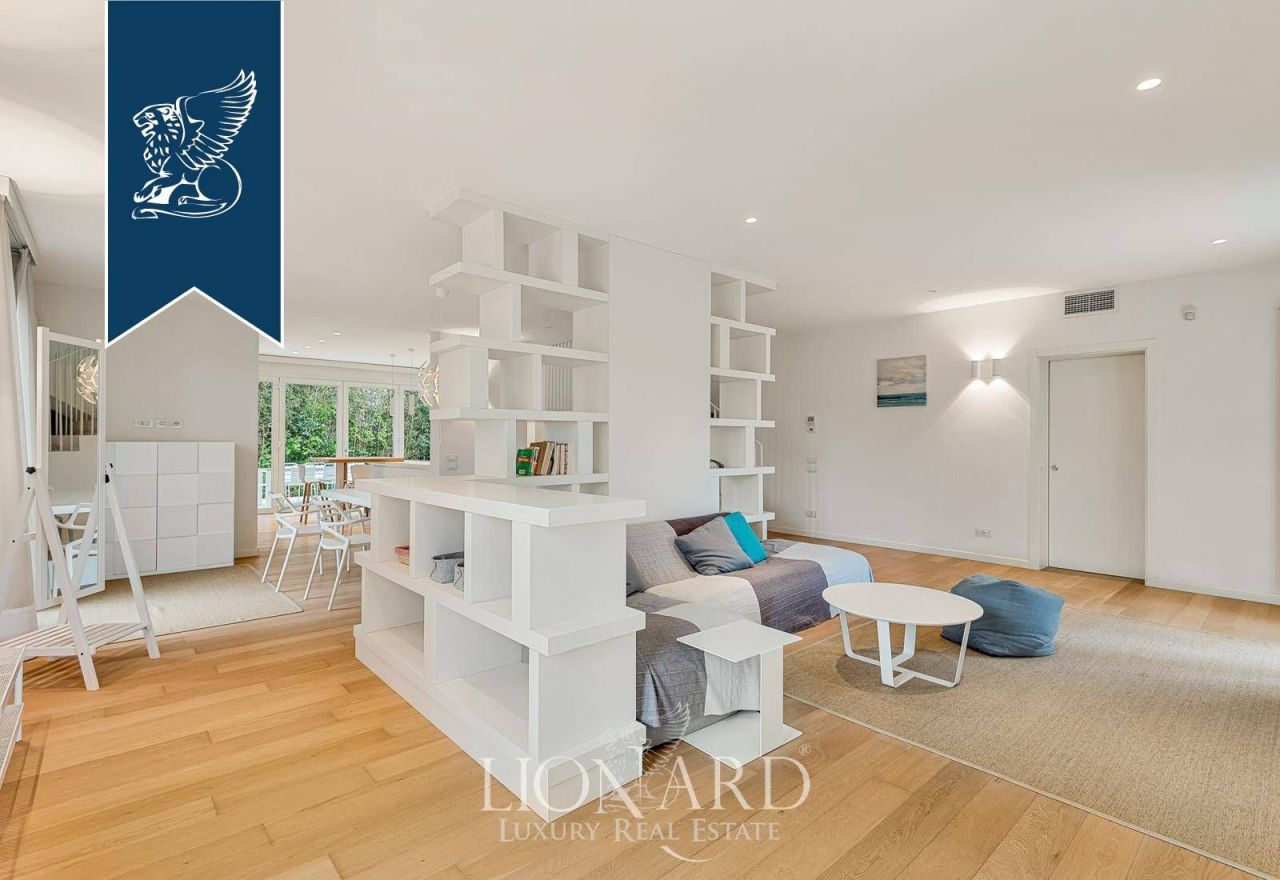 Villa a Forte dei Marmi, Italia, 250 m² - foto 8