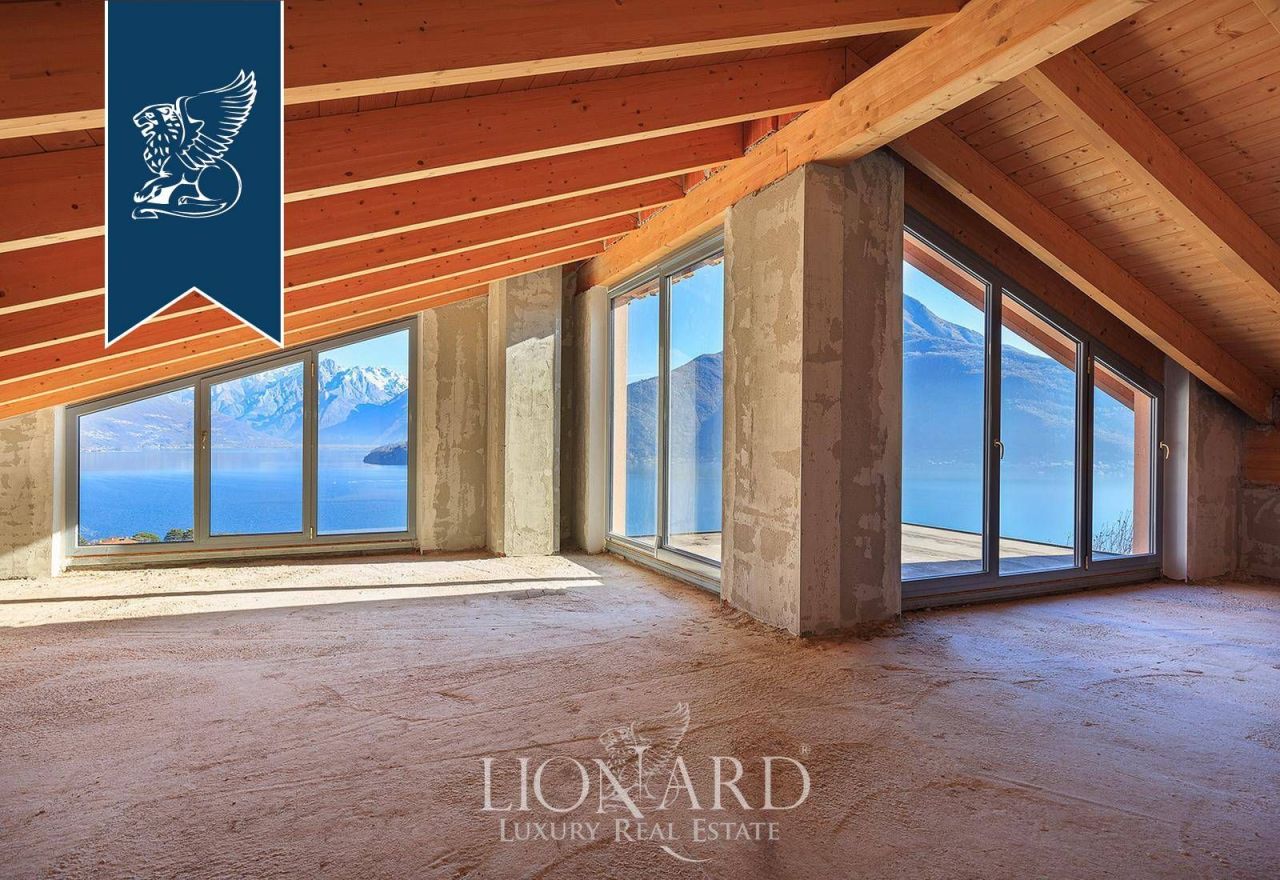 Villa in Pianello del Lario, Italy, 350 m² - picture 10