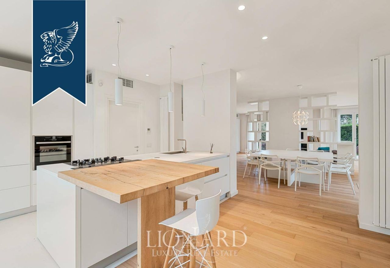 Villa a Forte dei Marmi, Italia, 250 m² - foto 14