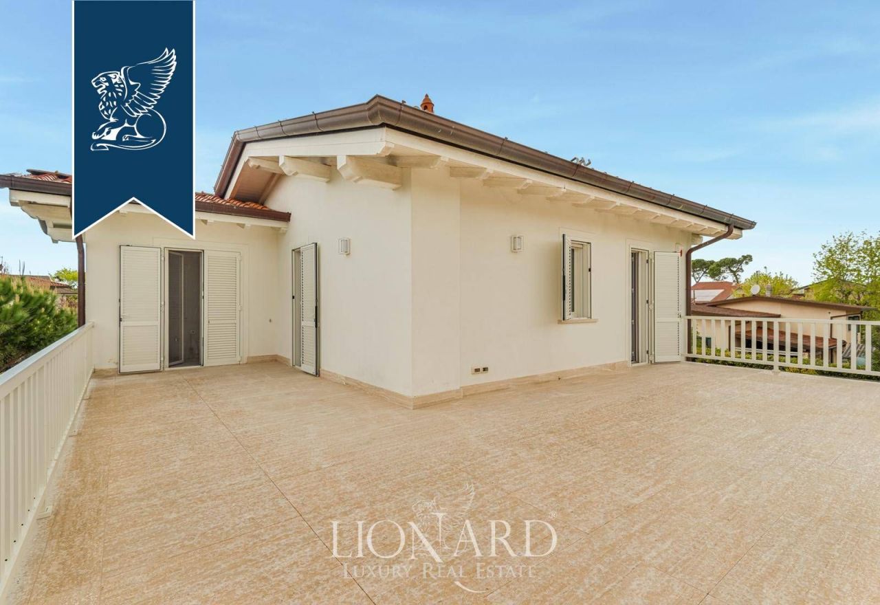 Villa a Forte dei Marmi, Italia, 250 m² - foto 16