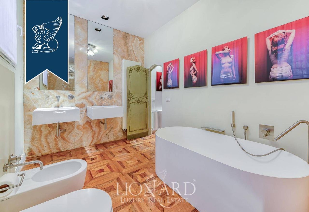 Apartment in Rome, Italy, 260 m² - picture 17