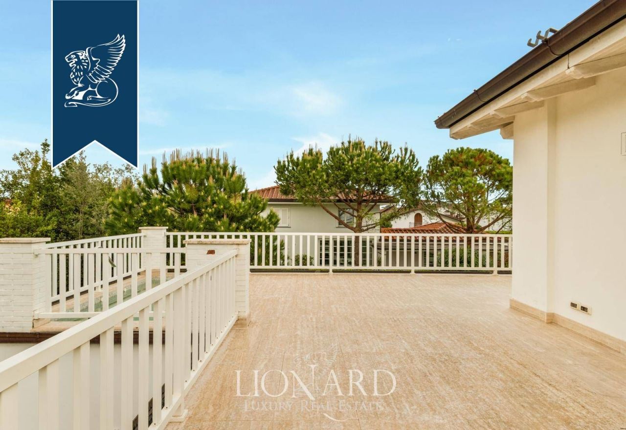 Villa a Forte dei Marmi, Italia, 250 m² - foto 17
